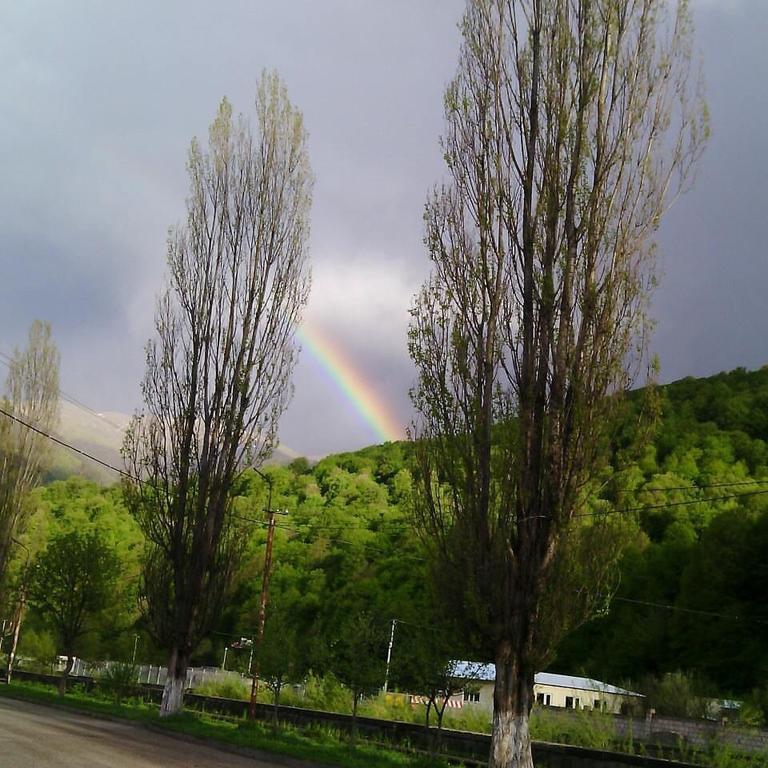 Areguni Guest House Dilijan Eksteriør billede